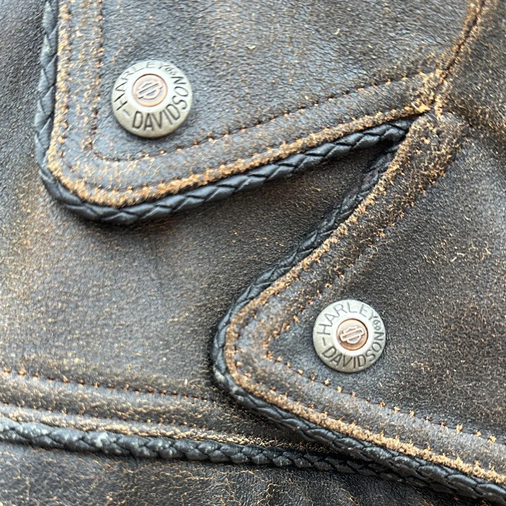 Harley-Davidson Vintage Distressed Brown with Black trim Leather Bomber Jacket - Picture 10 of 16